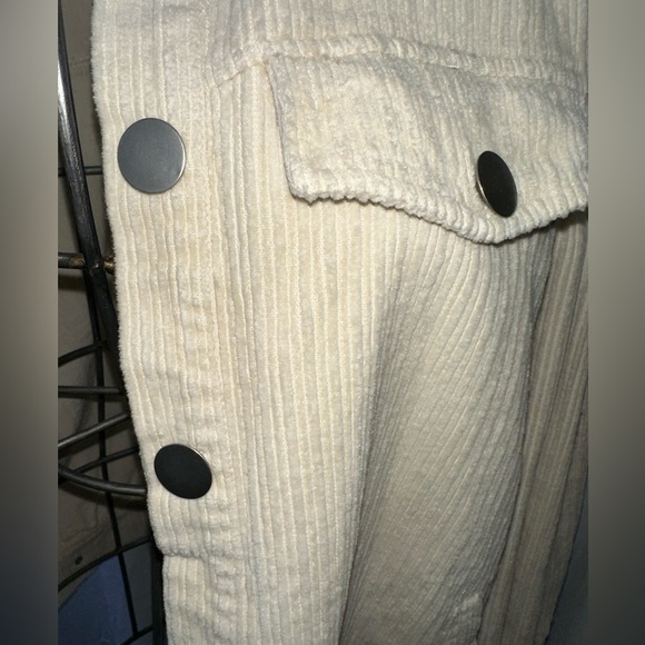 Promesa Cream coloured Corduroy button-up jacket with pockets - Picture 8 of 12